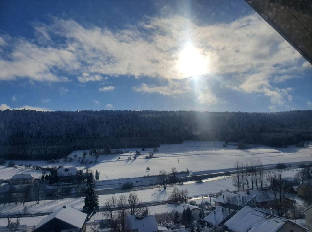 Gite Au Doubs Moment Vue Exceptionnelle Et Panoramique Arcon  Exterior foto